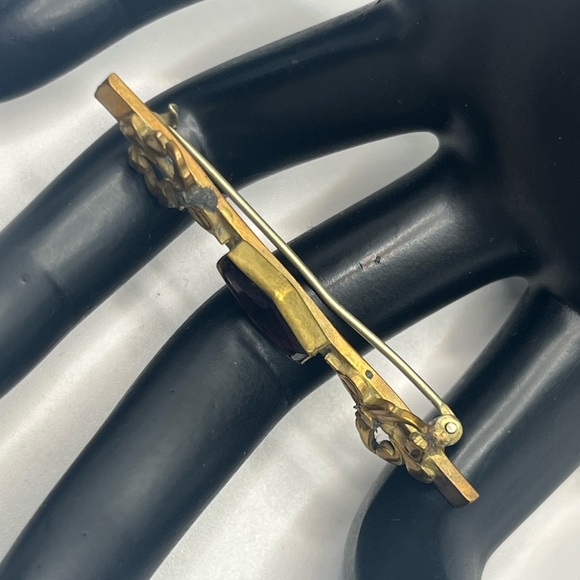 Victorian gold tone purple glass stone vintage bar brooch pin c clasp antique - Picture 12 of 15